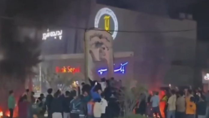 Statue of Iran’s Supreme Leader torn down following reports of his death