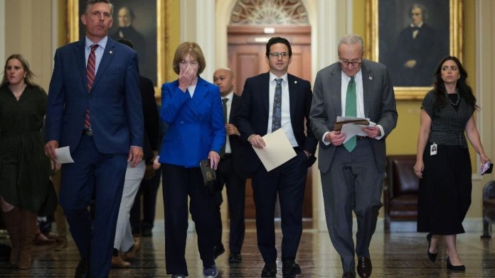 Top Democrat Leaves Senate - Colleagues Baffled By Sudden Departure